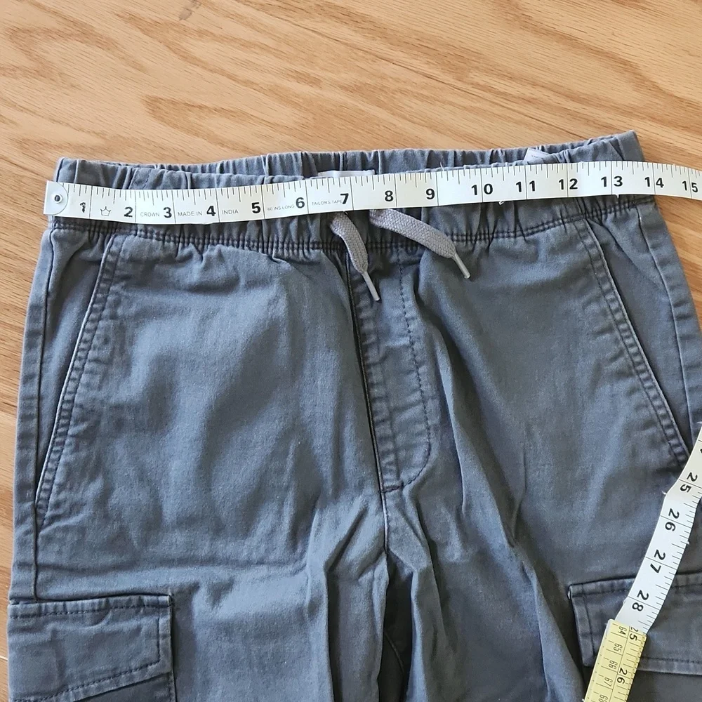 Old Navy Cargo shorts xl Boys Gray